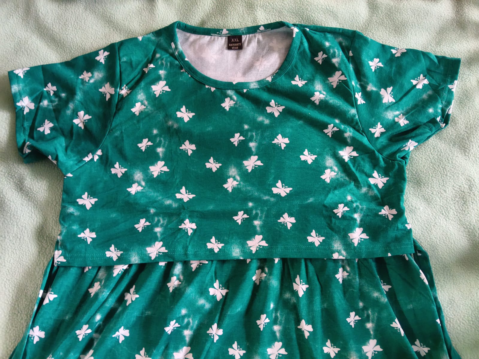 DARK GREEN WITH WHITE BUTTERFLY
