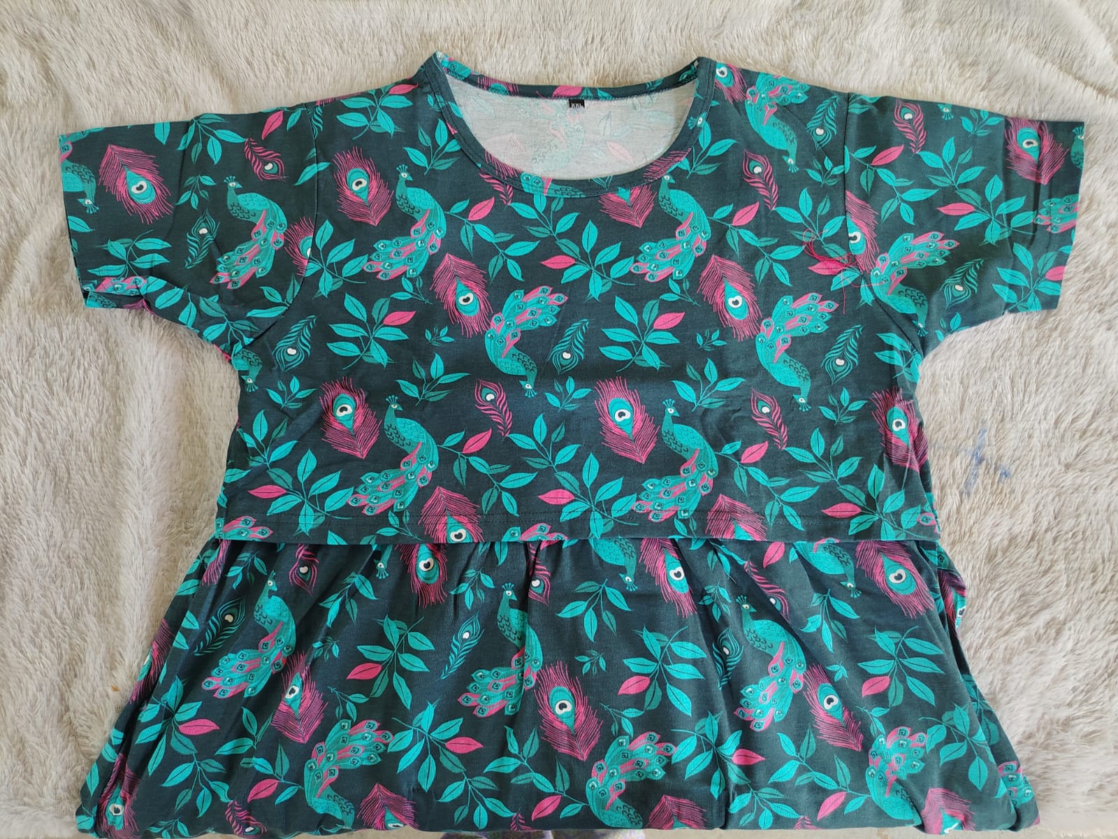 maternity feeding wear
